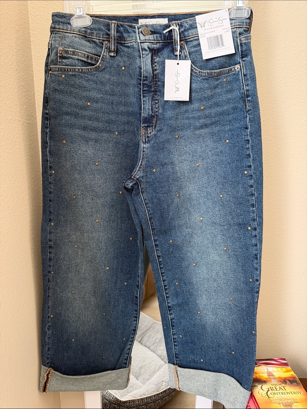 Jessica Simpson Blue Studded Cropped Jeans